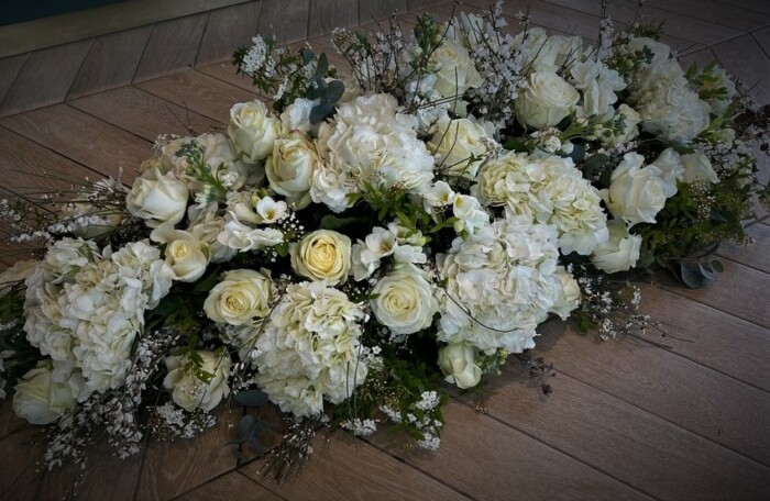 Les Jolies Choses Fleuriste Nantes Raquette Camaieu Blanc Et Vert